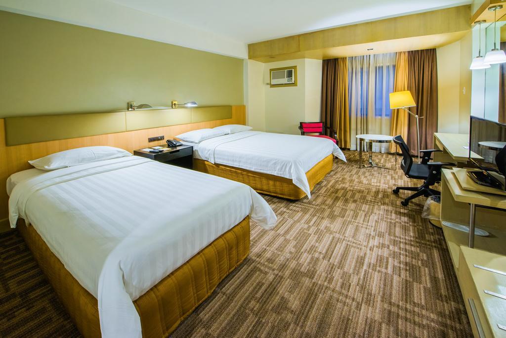 L'Fisher Hotel Bacolod Rom bilde